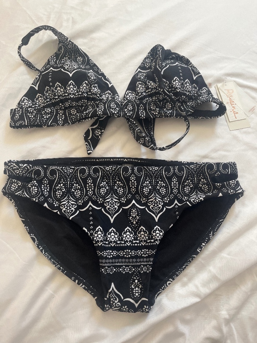 Brand new with tags bandana print bikini black size 16 girls (women small)
